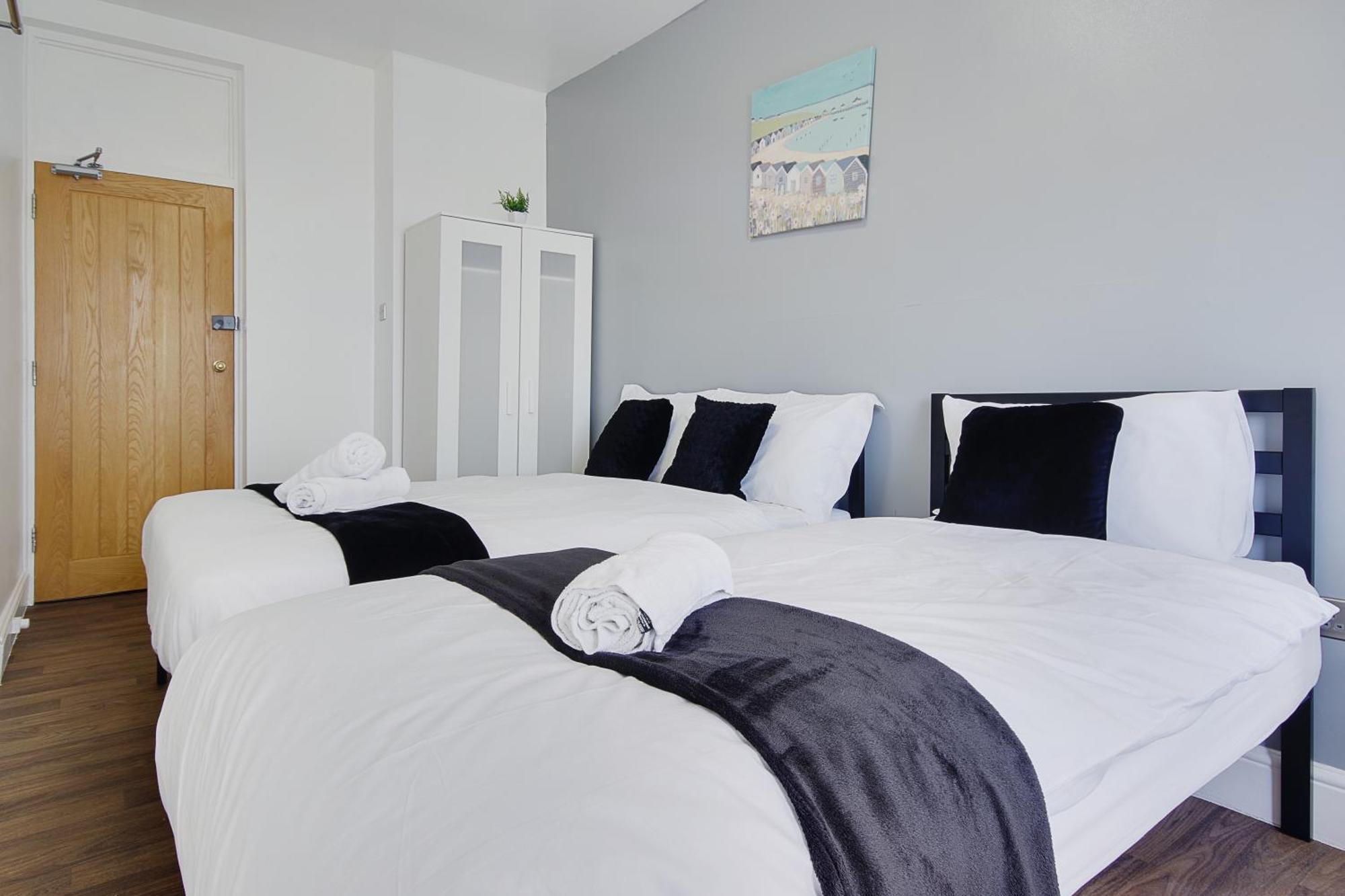 Azure Beach Hotel Bournemouth Kültér fotó